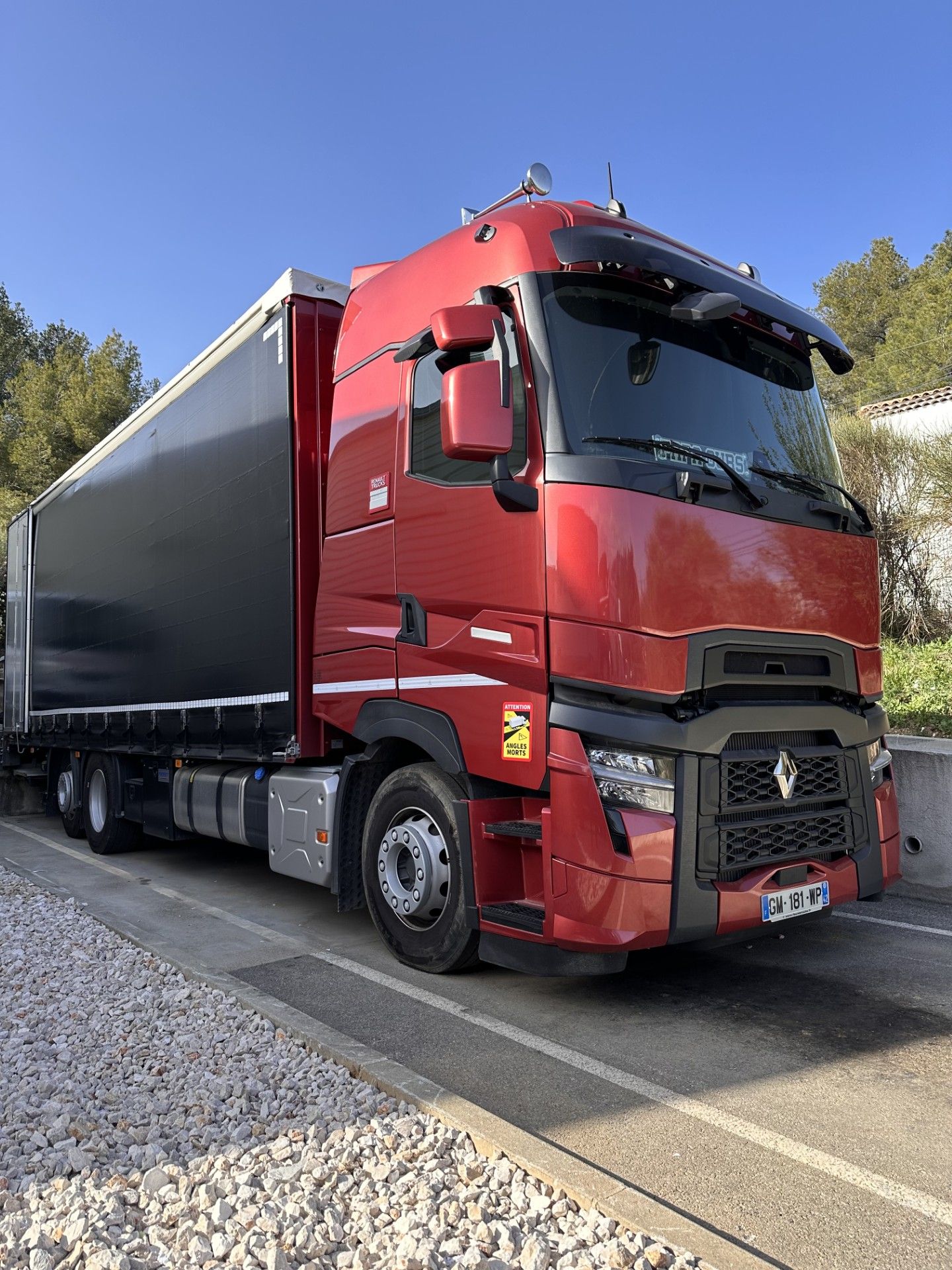 Camion broyeur Beaver en action